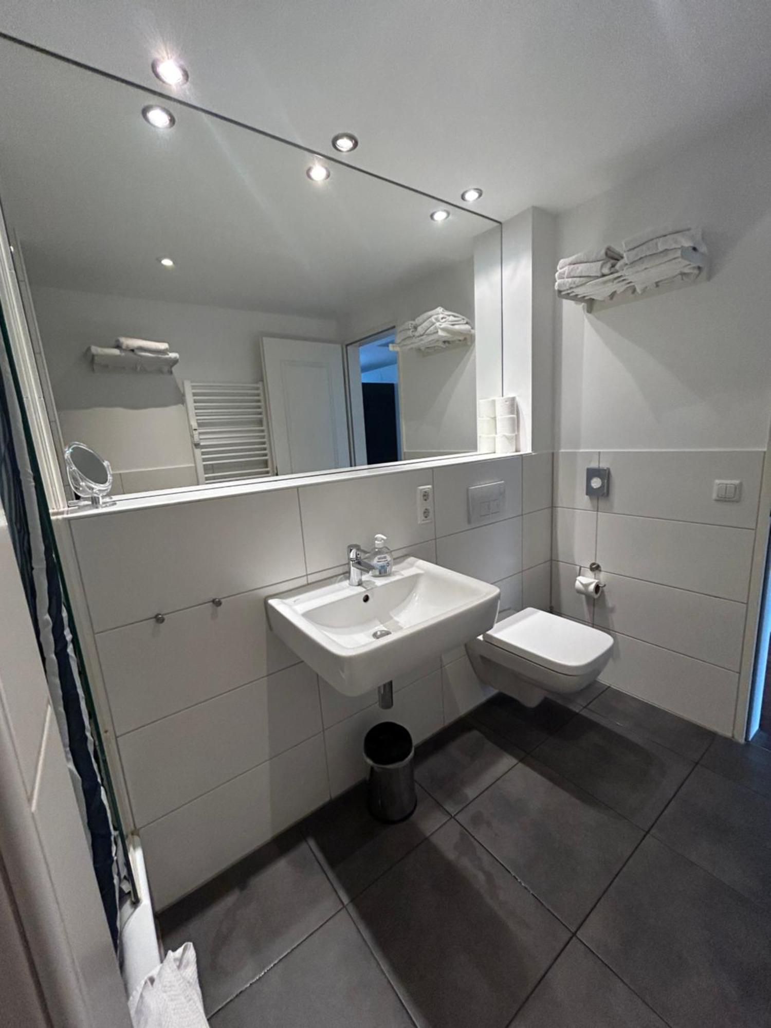 Apartments Am Suedkanal ฮัมบูร์ก ภายนอก รูปภาพ
