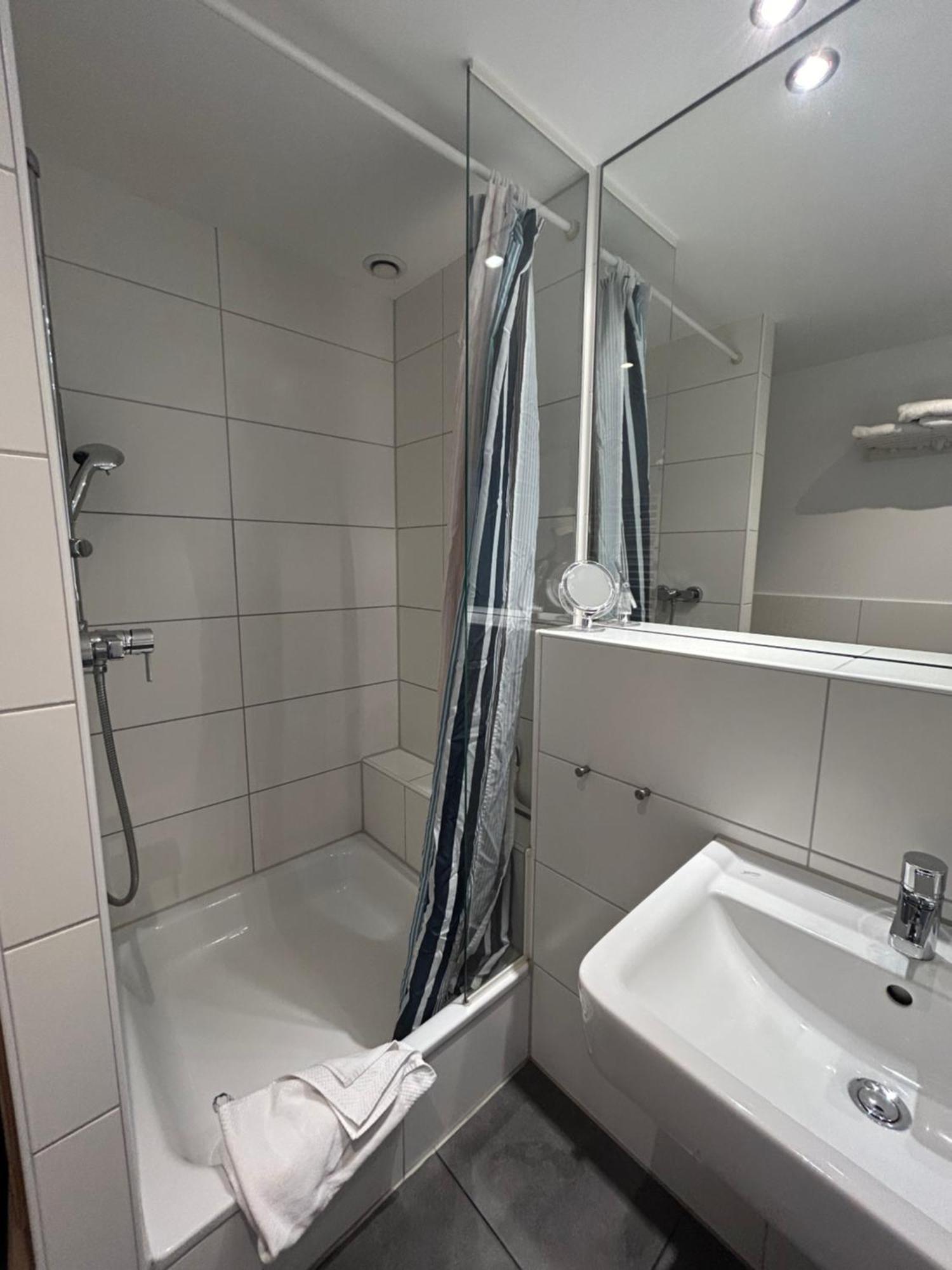 Apartments Am Suedkanal ฮัมบูร์ก ภายนอก รูปภาพ